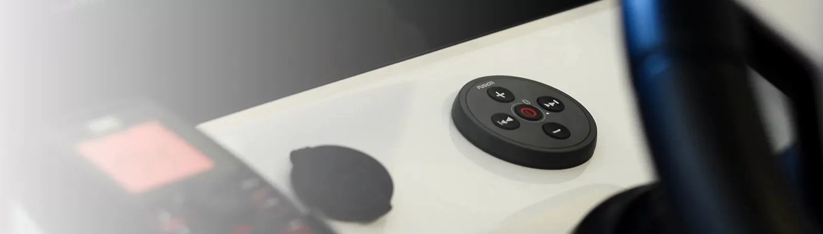 BB100_full_width-desktop_Fan-img-4c641fa0-57b4-4b91-b328-845213efffd4